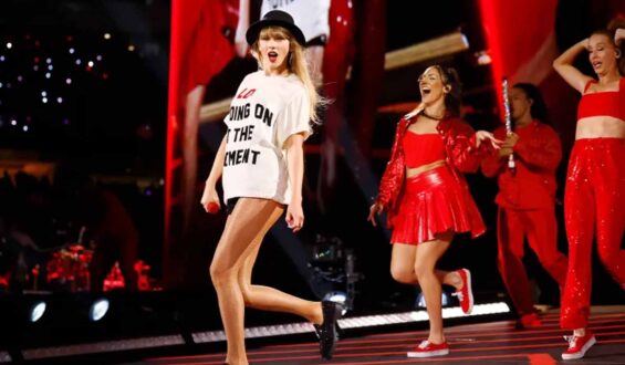Top 10 Iconic Taylor Swift Halloween Costume Ideas from Every Era