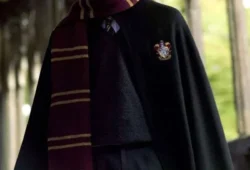 Harry Potter Robe vs Wizard Cloak: What’s the Difference?